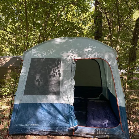 Stoke Travel's Amsterdam * Halfweg